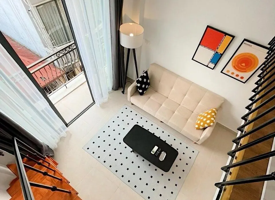 Thechanhsa Duplex Apartment Near Hanoi Train Station-1