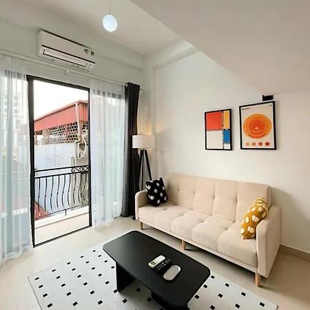 Thechanhsa Duplex Apartment Near Hanoi Train Station-2